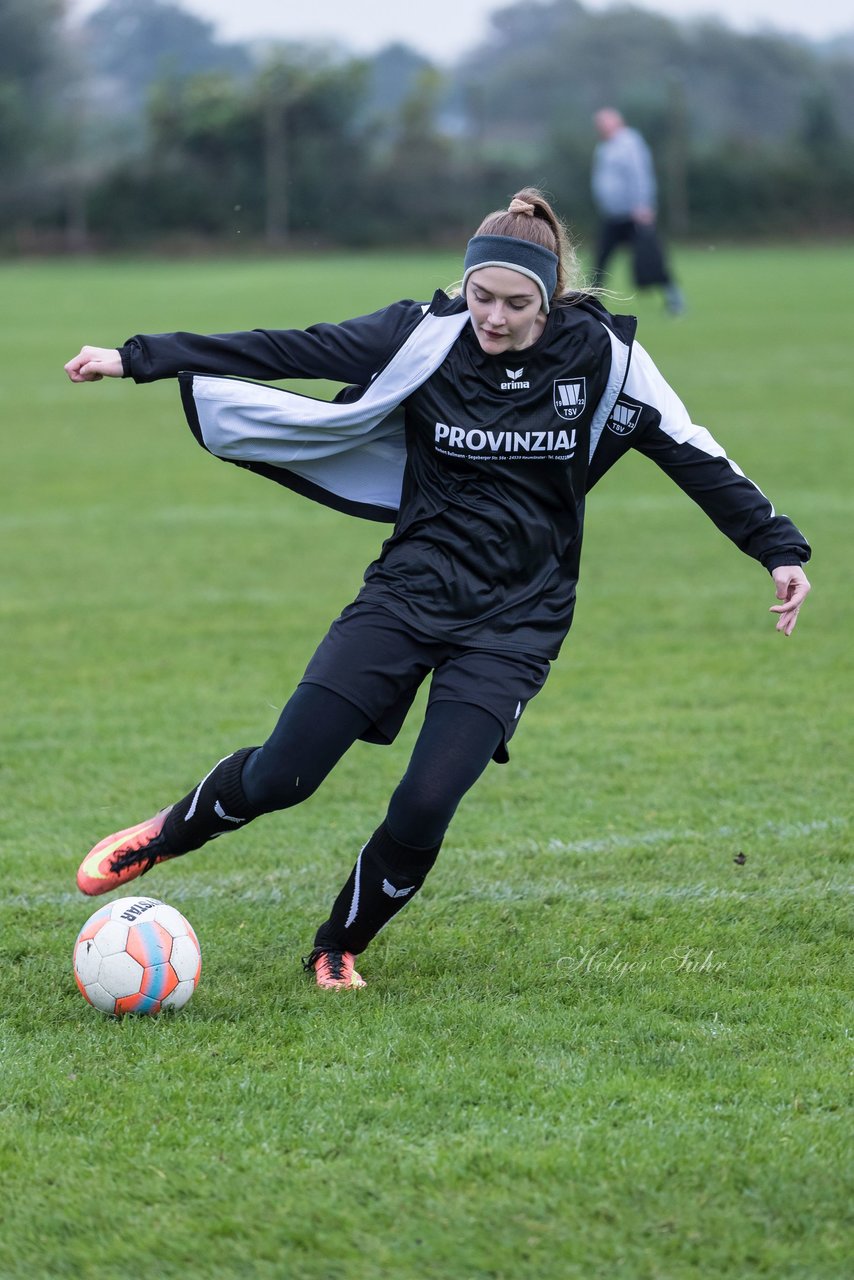 Bild 59 - Frauen TSV Wiemersdorf - VfR Horst : Ergebnis: 0:7